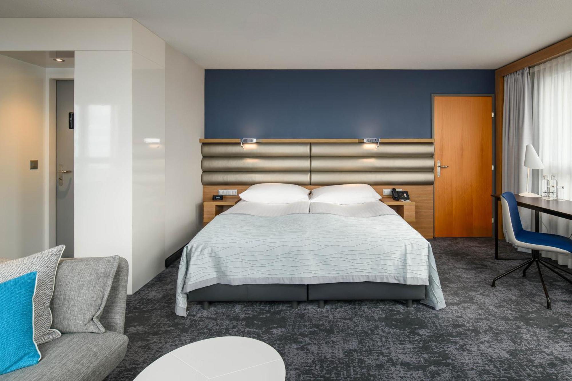 Moevenpick Hotel Lausanne Exterior foto